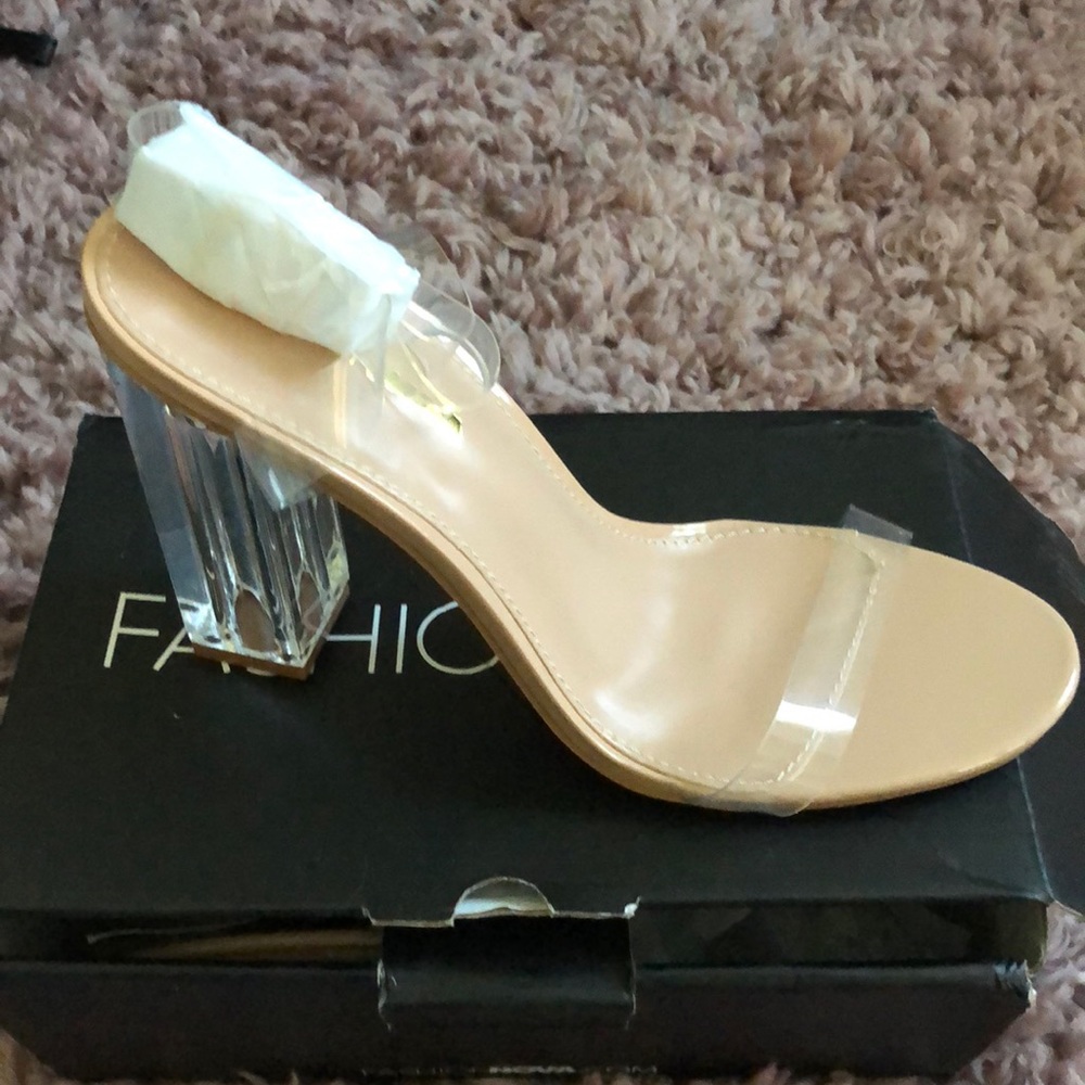 NIB Lucite heel